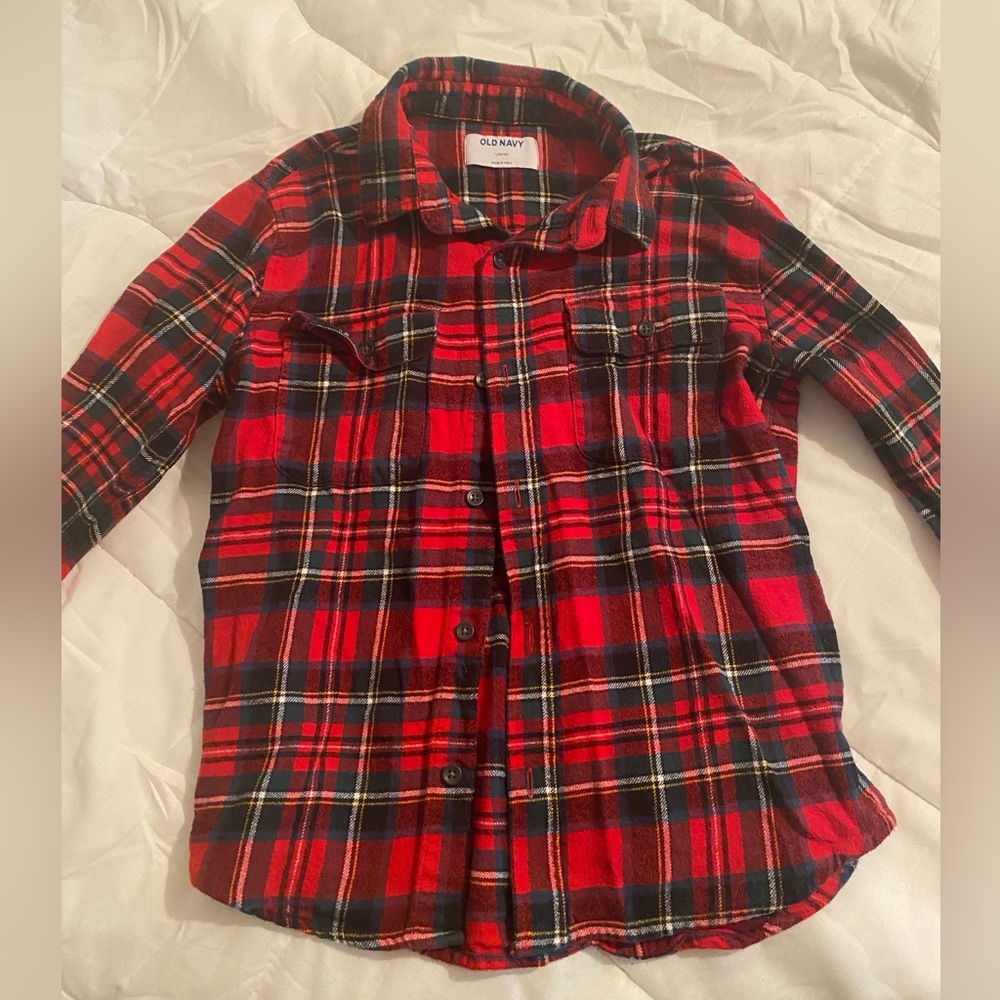 Old Navy red flannel plaid long sleeve shirt